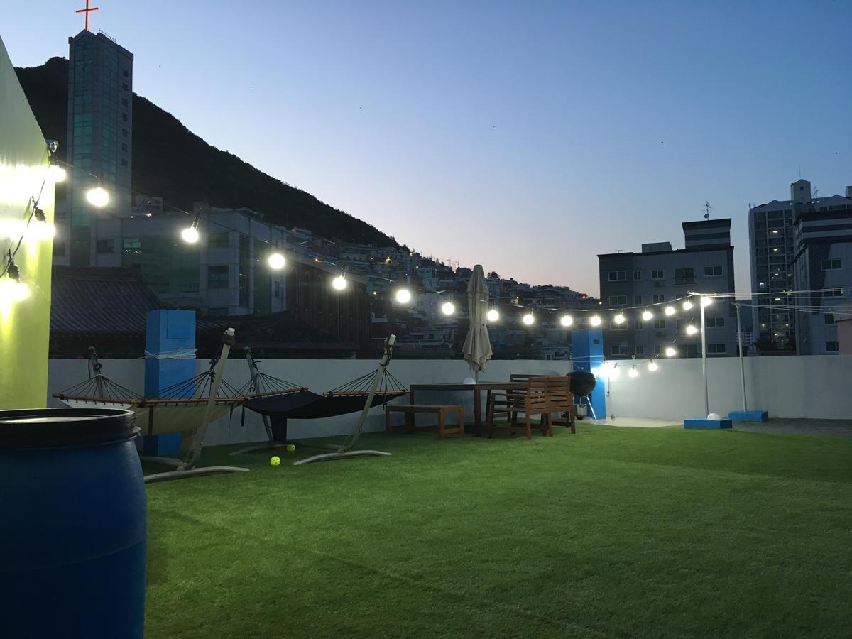 Busan Backpackers Bagian luar foto