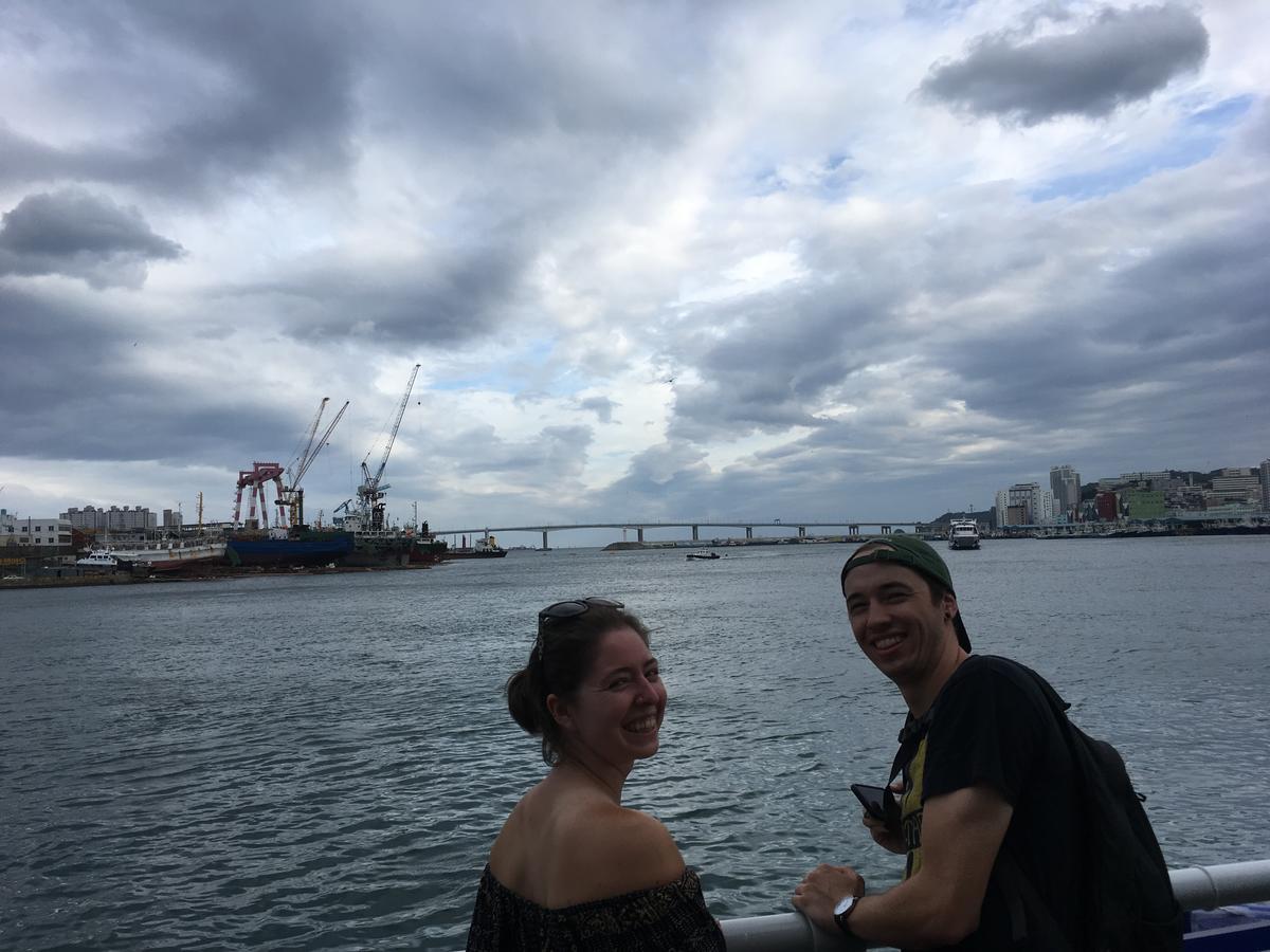 Busan Backpackers Bagian luar foto