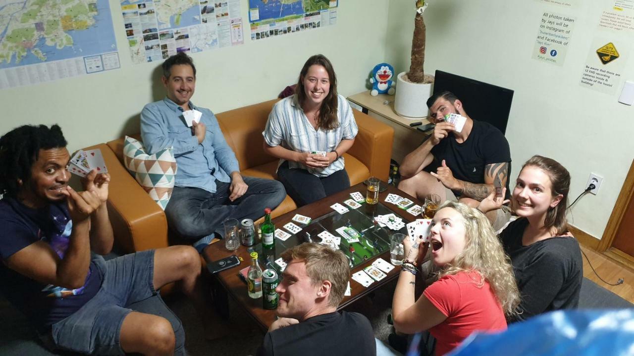 Busan Backpackers Bagian luar foto