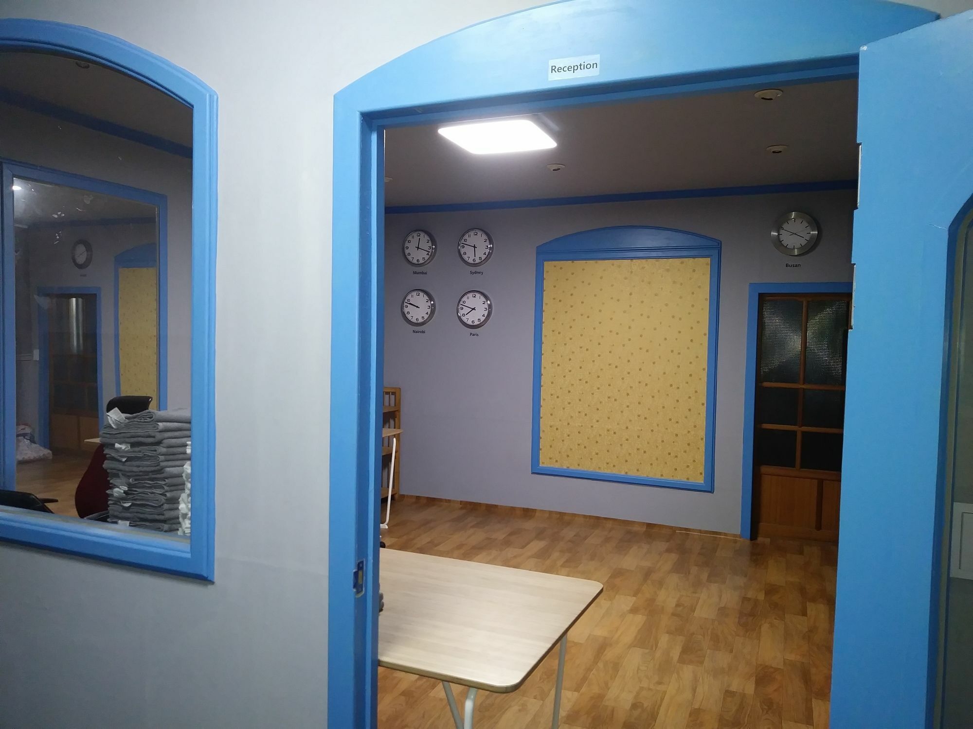 Busan Backpackers Bagian luar foto