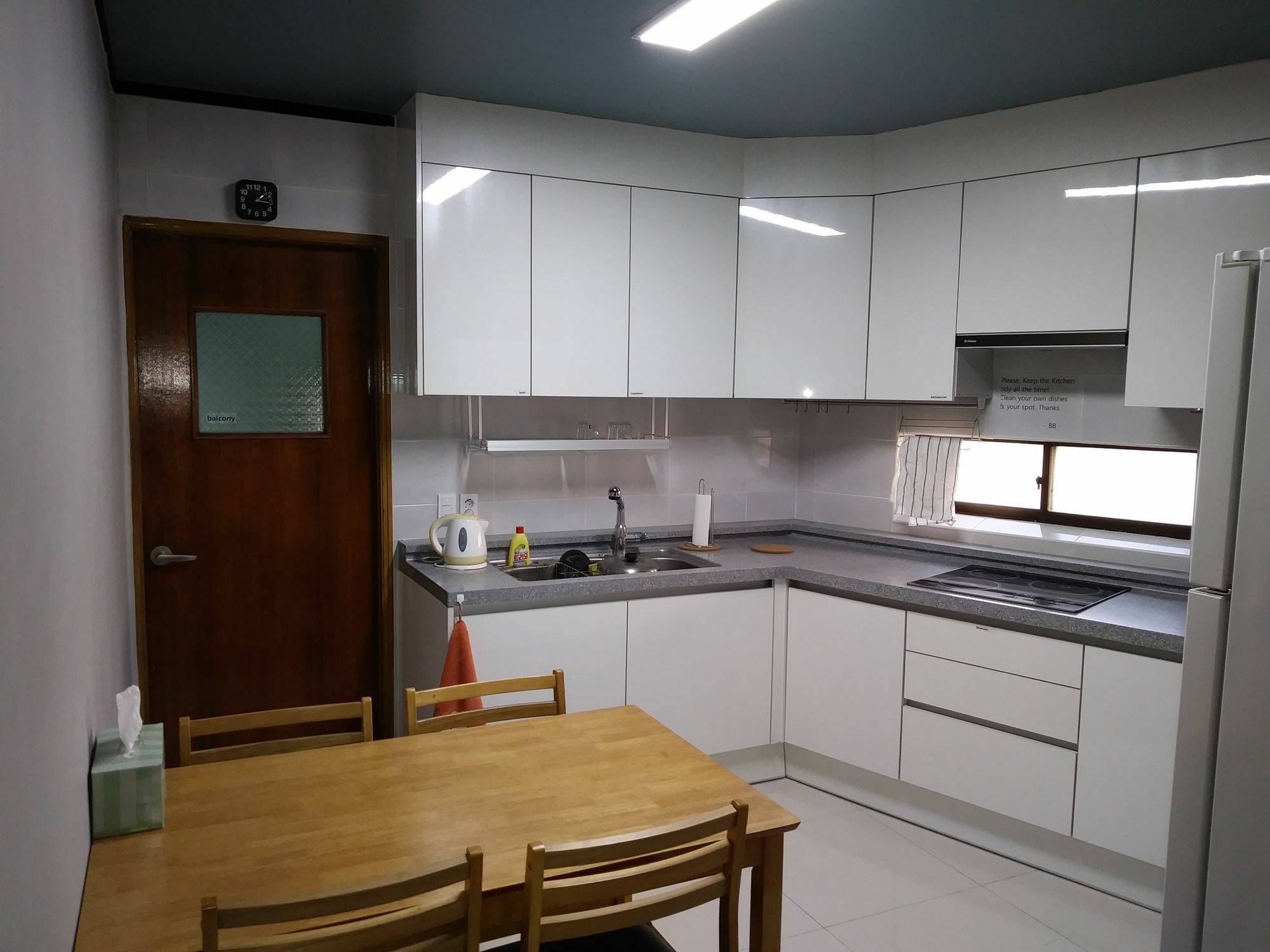 Busan Backpackers Bagian luar foto